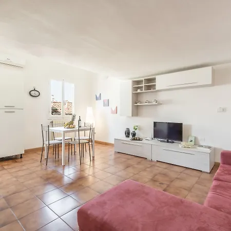 Apartment San Frediano 17 *
